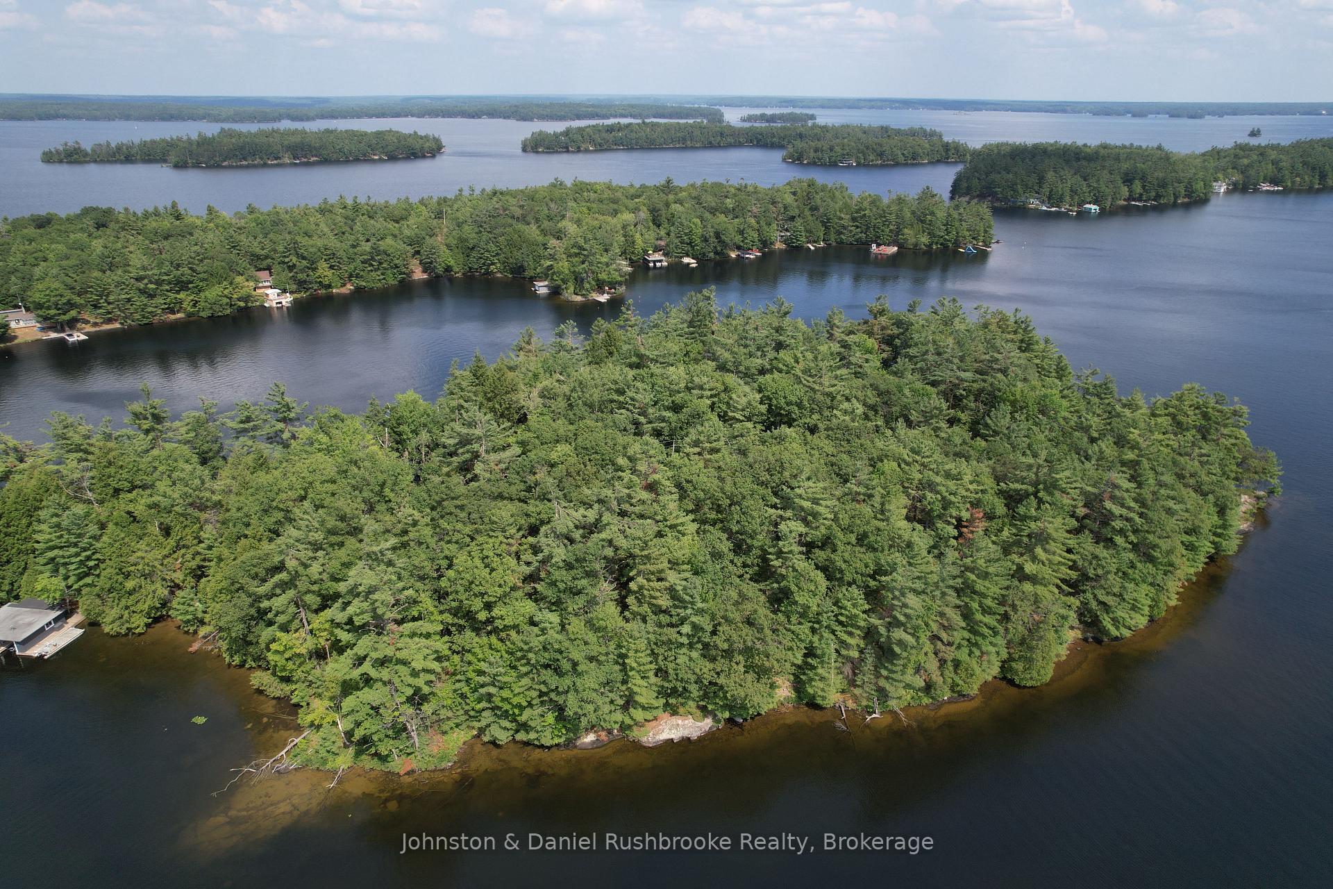 Photo 18 of 2 Island 24LM (Denison), Gravenhurst, Muskoka (S) — HOMEH