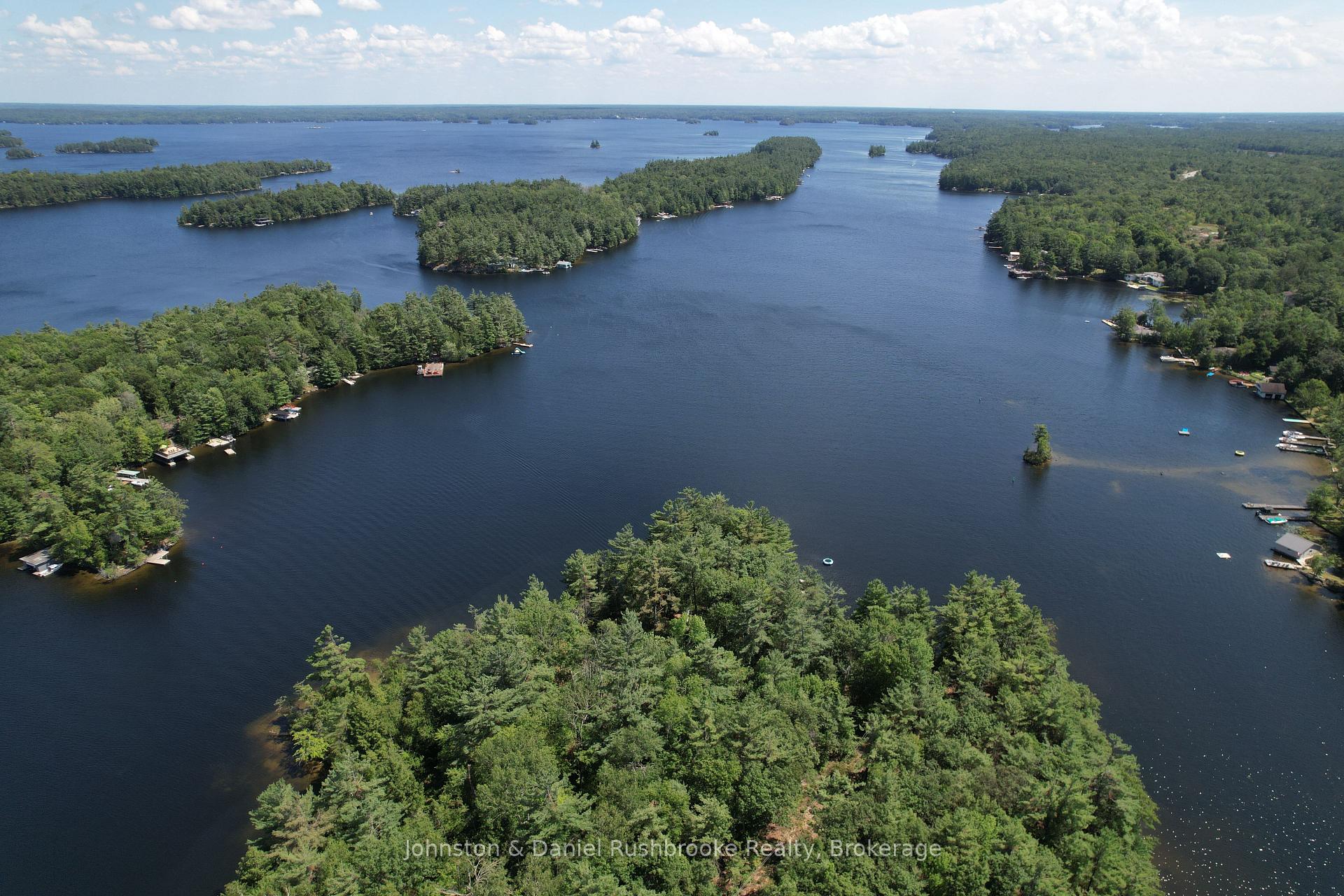 Photo 24 of 2 Island 24LM (Denison), Gravenhurst, Muskoka (S) — HOMEH