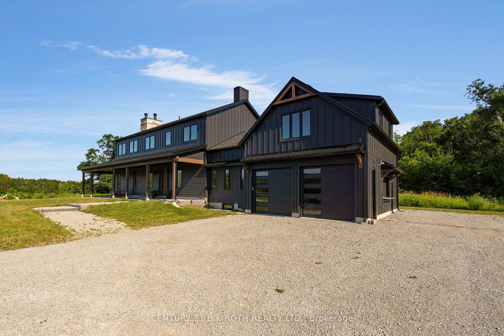 Photo 2 of 2224 Rainbow Valley Road W, Springwater, Rural Springwater — HOMEH