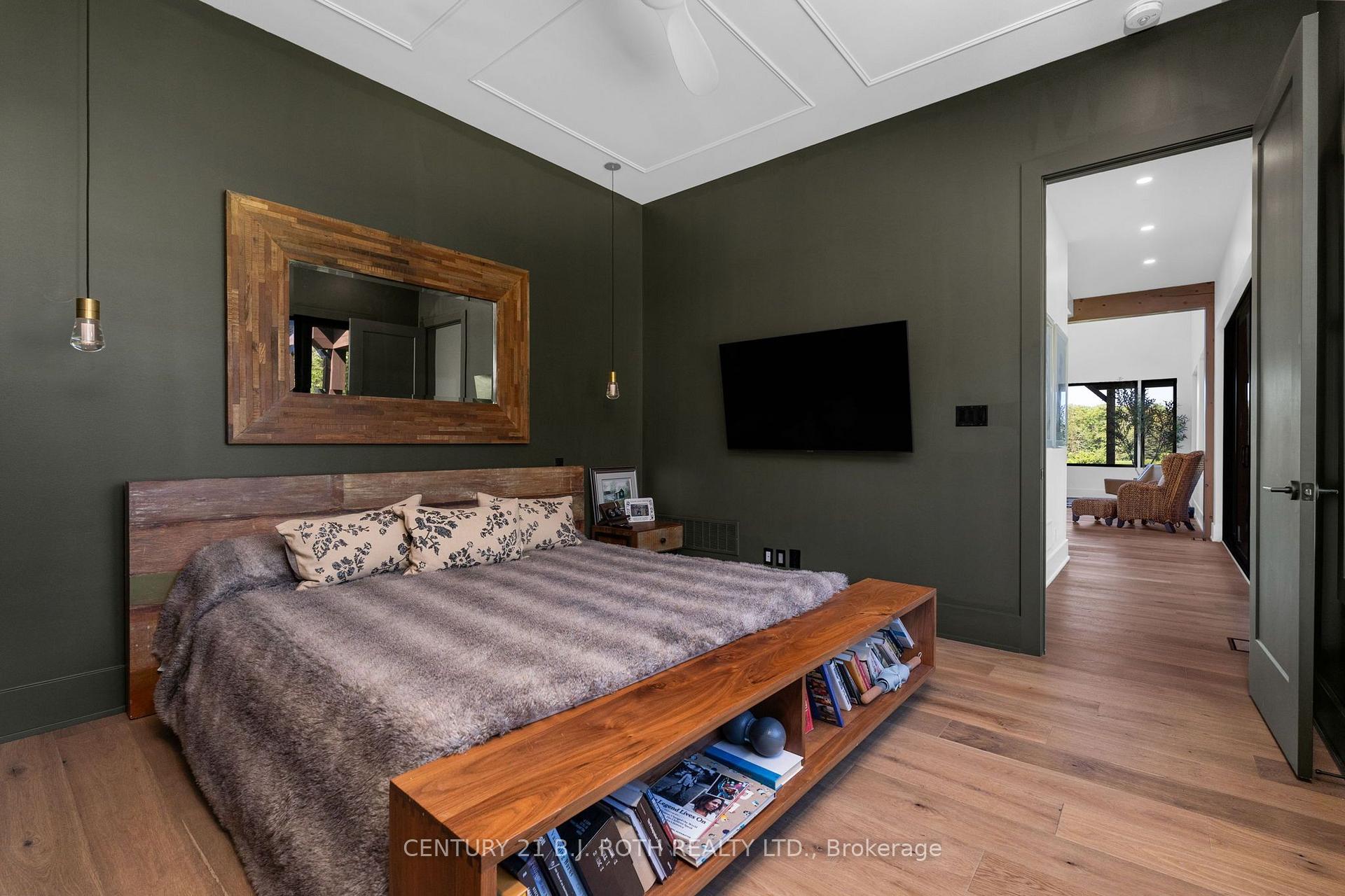Photo 15 of 2224 Rainbow Valley Road W, Springwater, Rural Springwater — HOMEH