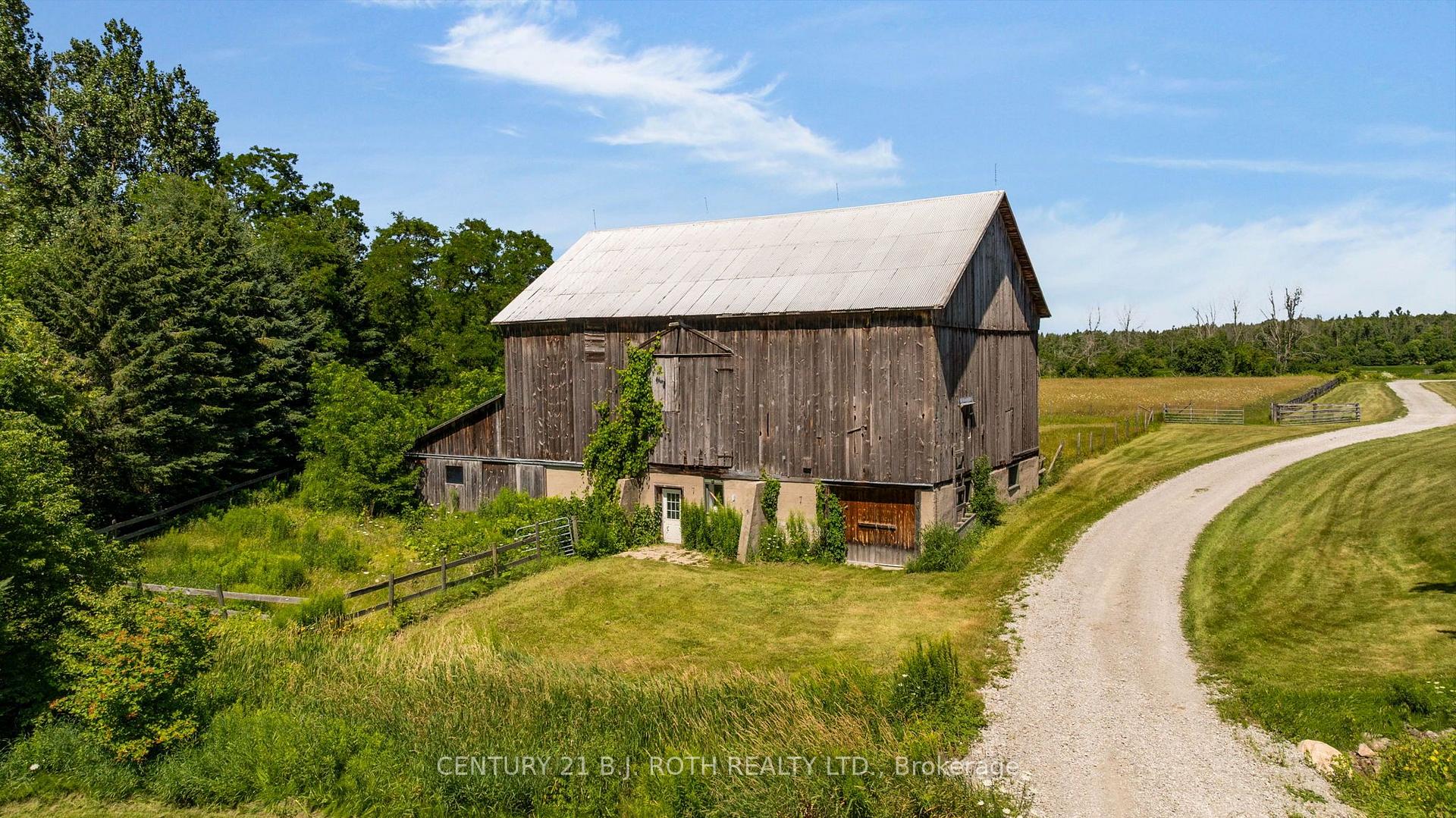 Photo 28 of 2224 Rainbow Valley Road W, Springwater, Rural Springwater — HOMEH