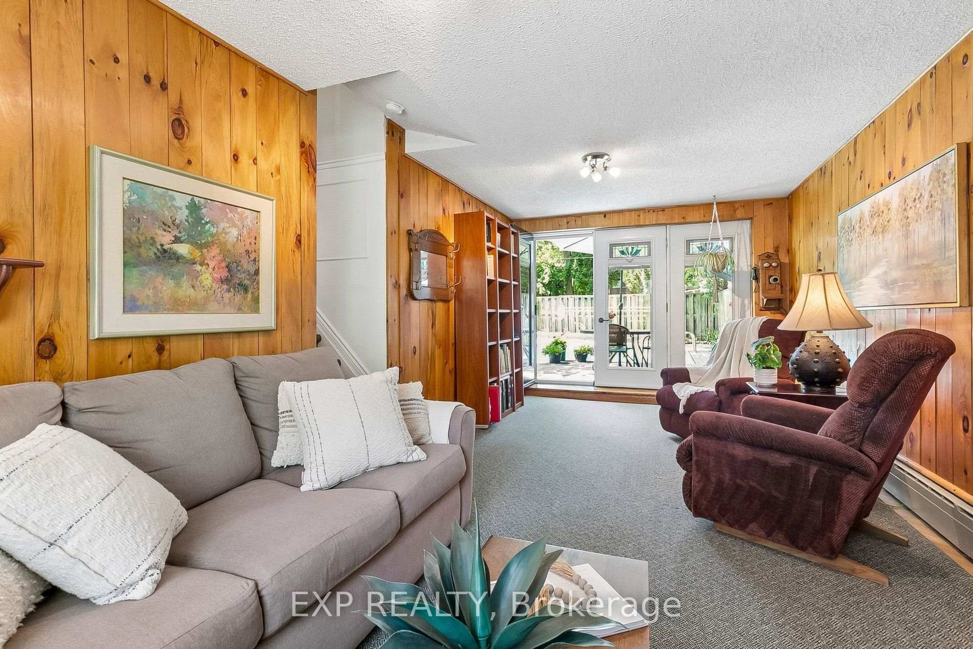 Photo 25 of 44 Thirty Fifth Street, Etobicoke, Long Branch — HOMEH