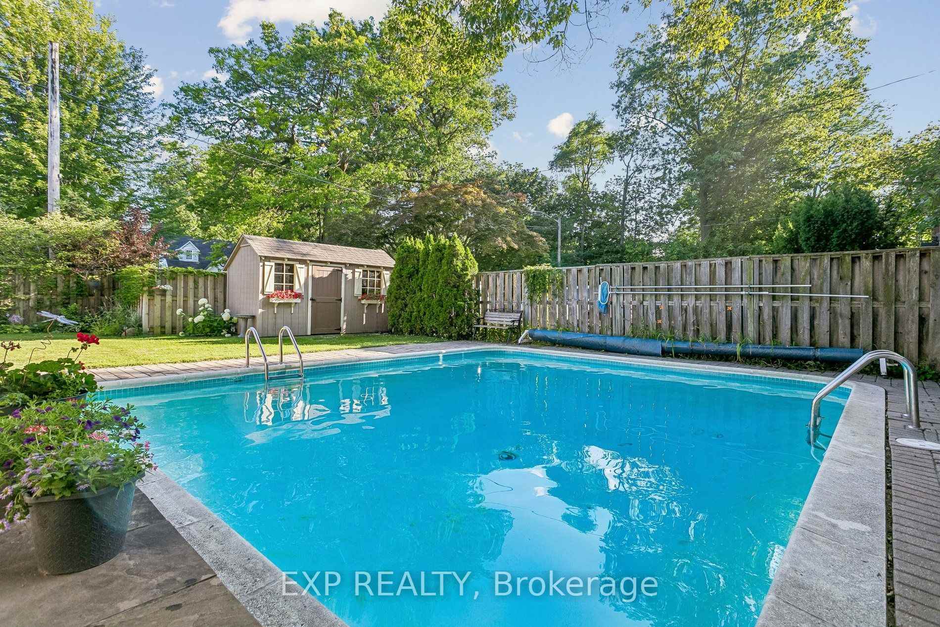 Photo 41 of 44 Thirty Fifth Street, Etobicoke, Long Branch — HOMEH