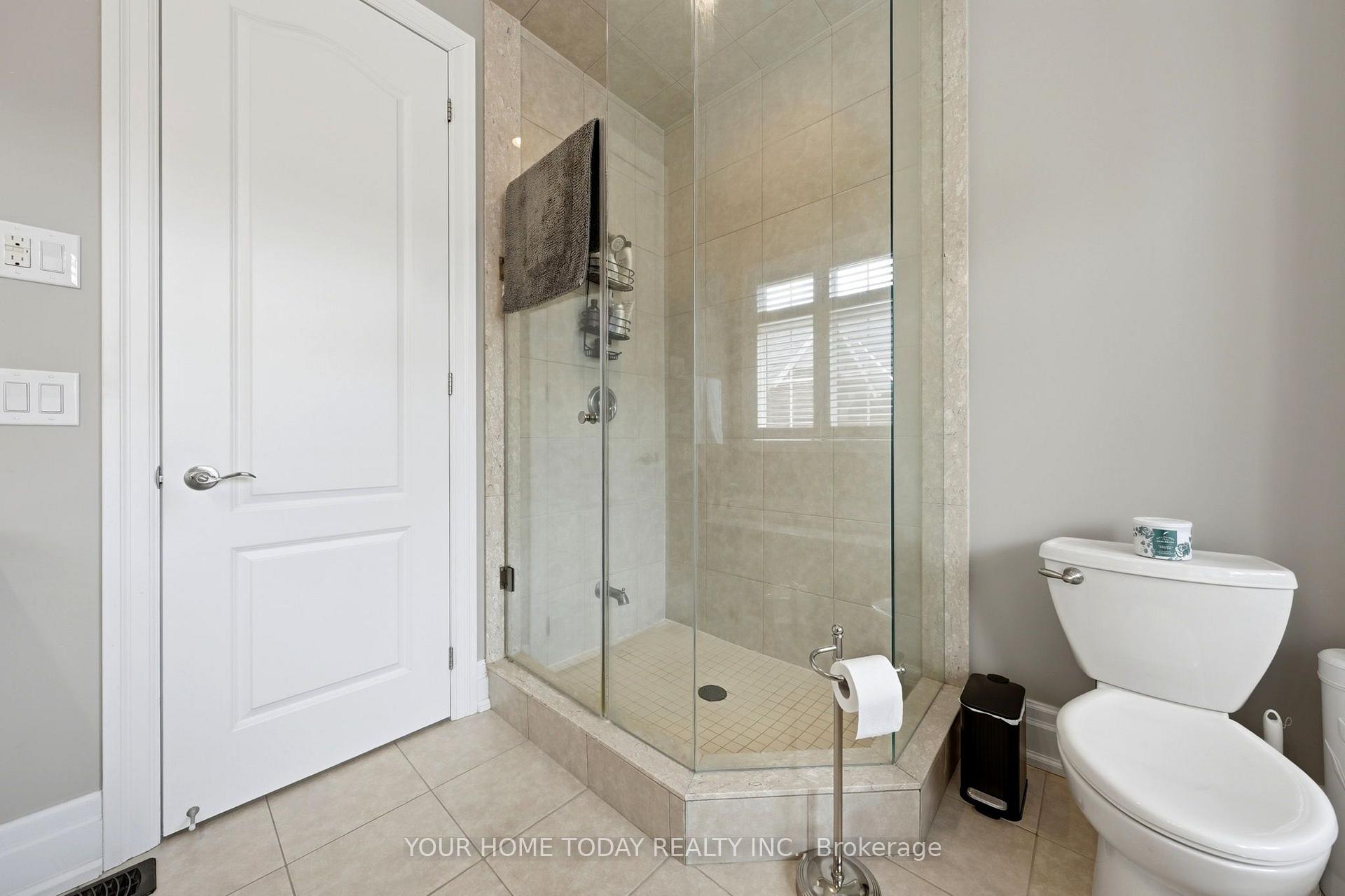 Photo 21 of 86 Barraclough Boulevard, Halton Hills, Glen Williams — HOMEH