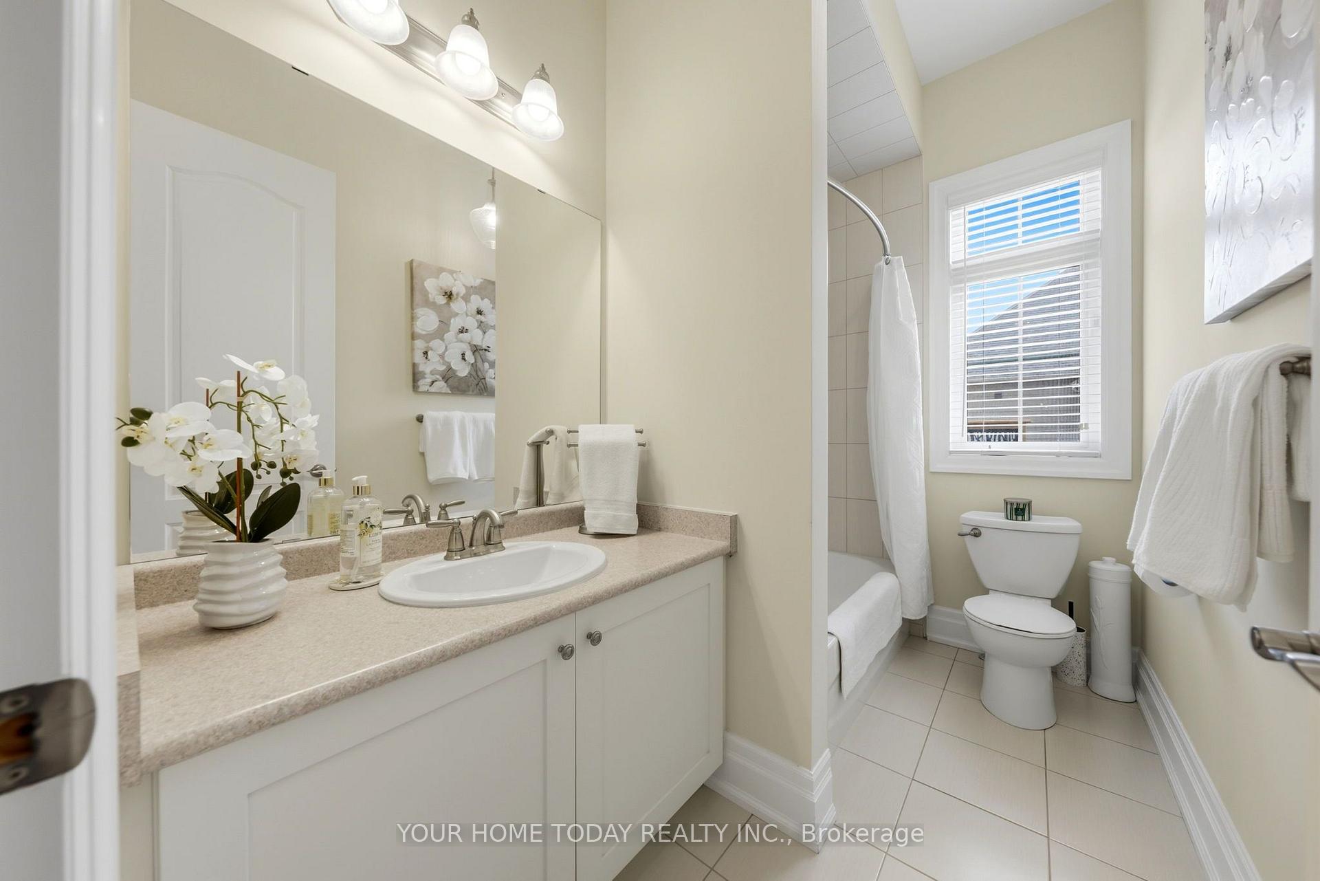Photo 26 of 86 Barraclough Boulevard, Halton Hills, Glen Williams — HOMEH