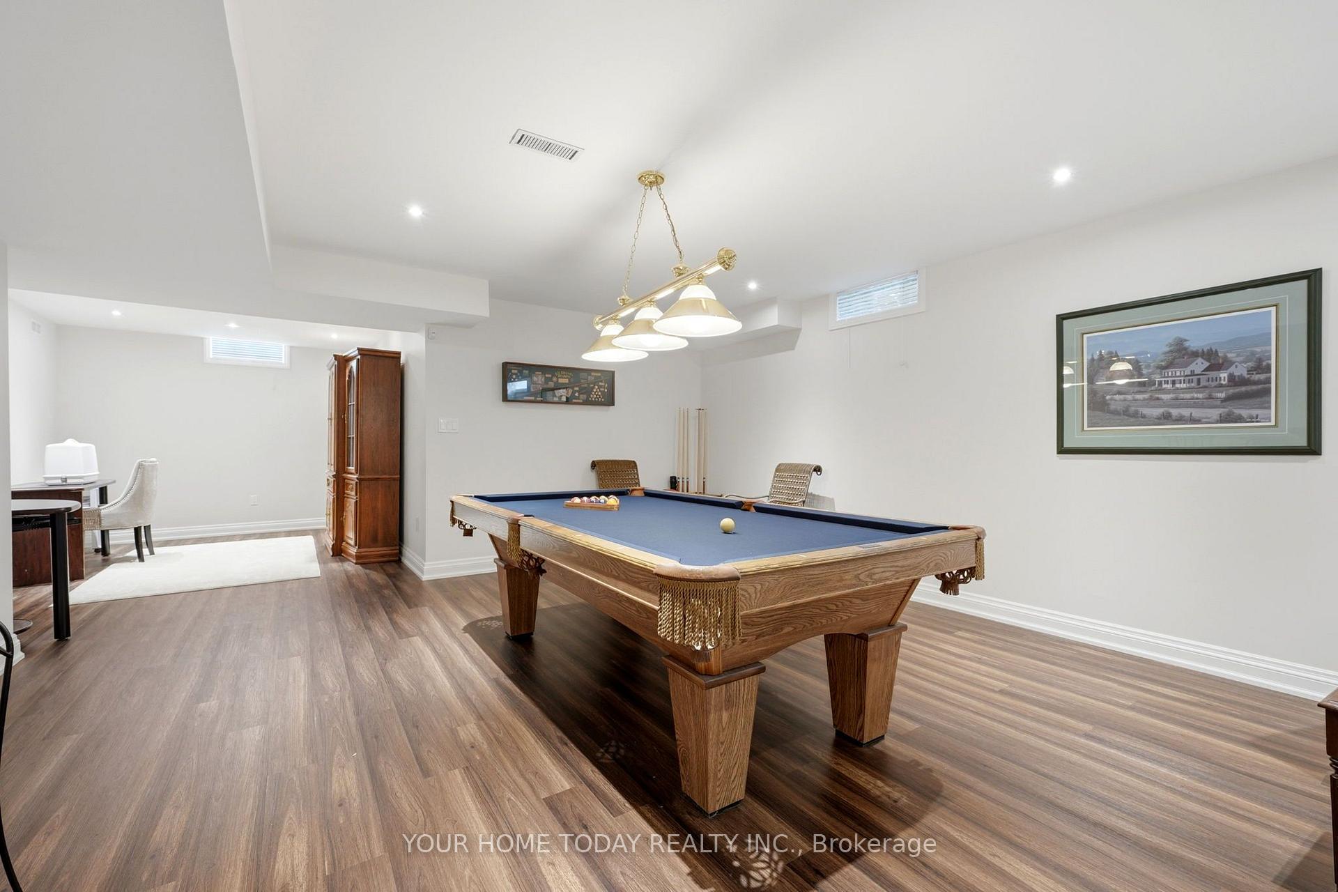 Photo 31 of 86 Barraclough Boulevard, Halton Hills, Glen Williams — HOMEH