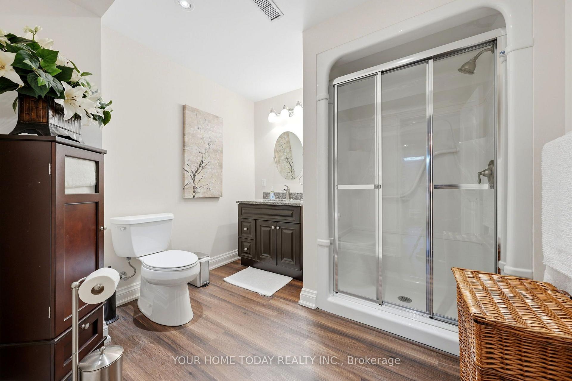 Photo 34 of 86 Barraclough Boulevard, Halton Hills, Glen Williams — HOMEH