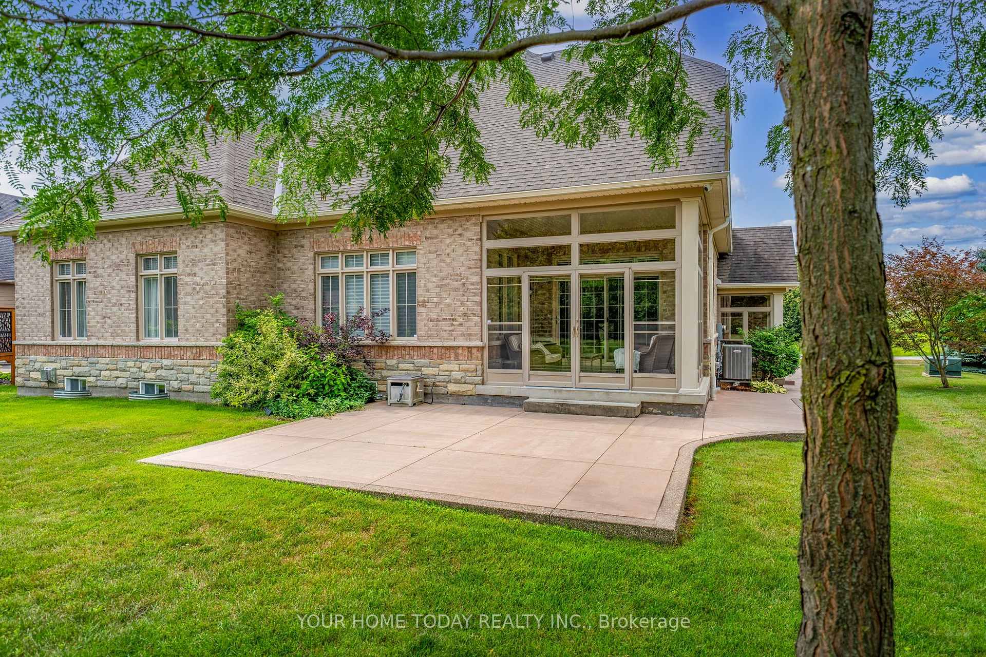 Photo 38 of 86 Barraclough Boulevard, Halton Hills, Glen Williams — HOMEH