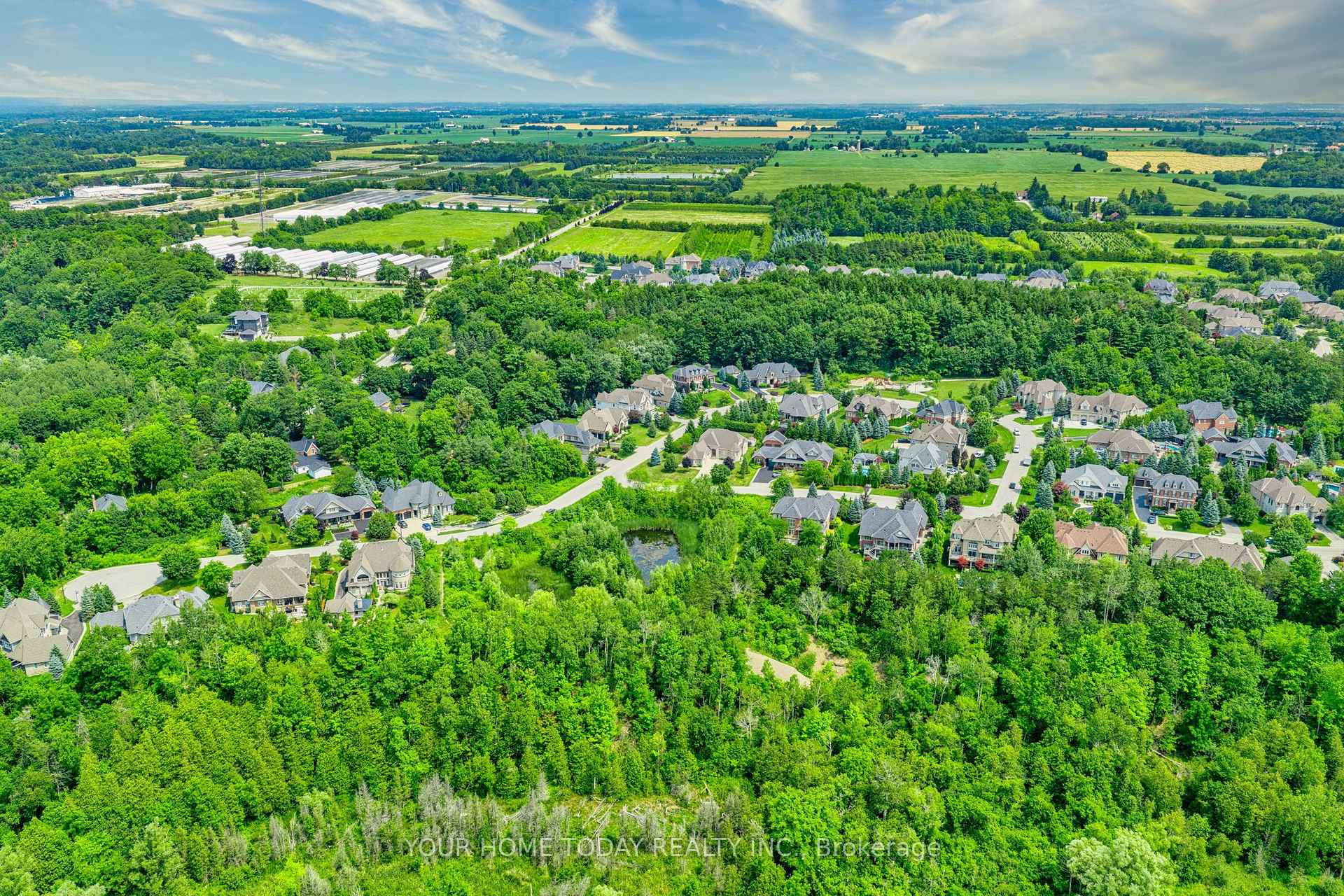 Photo 50 of 86 Barraclough Boulevard, Halton Hills, Glen Williams — HOMEH