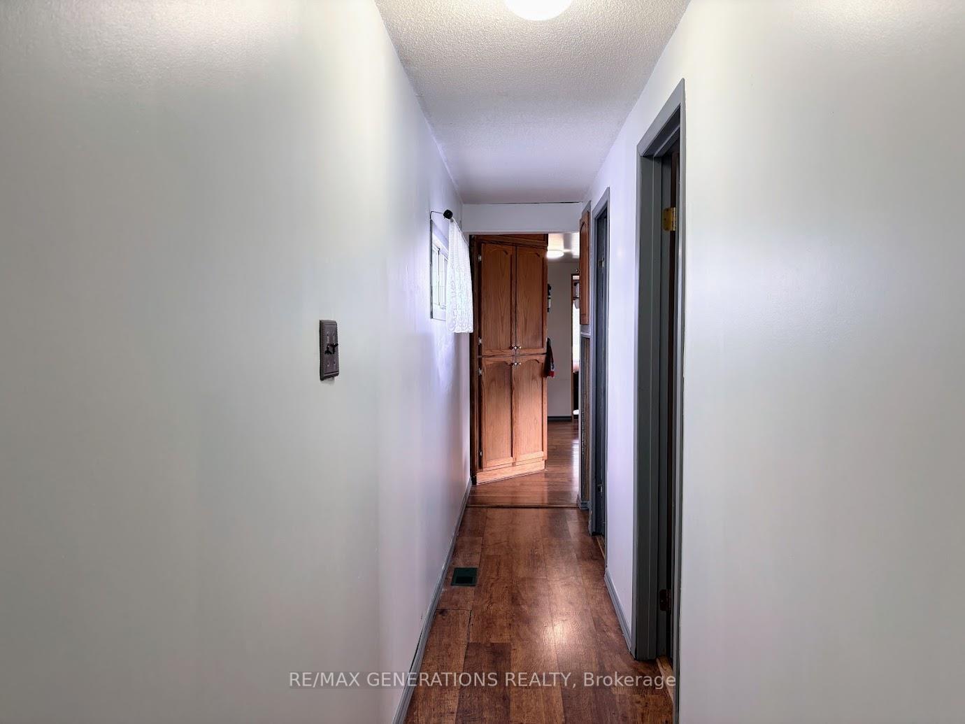 Photo 9 of 24 Jackson Crescent, Marathon — HOMEH