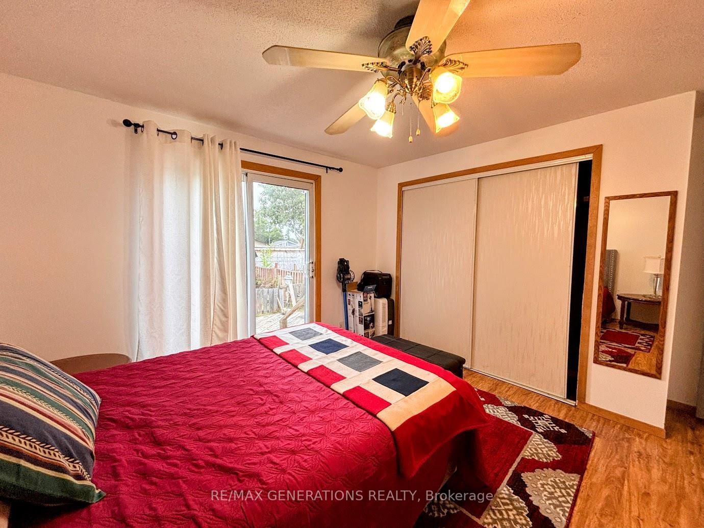 Photo 11 of 24 Jackson Crescent, Marathon — HOMEH