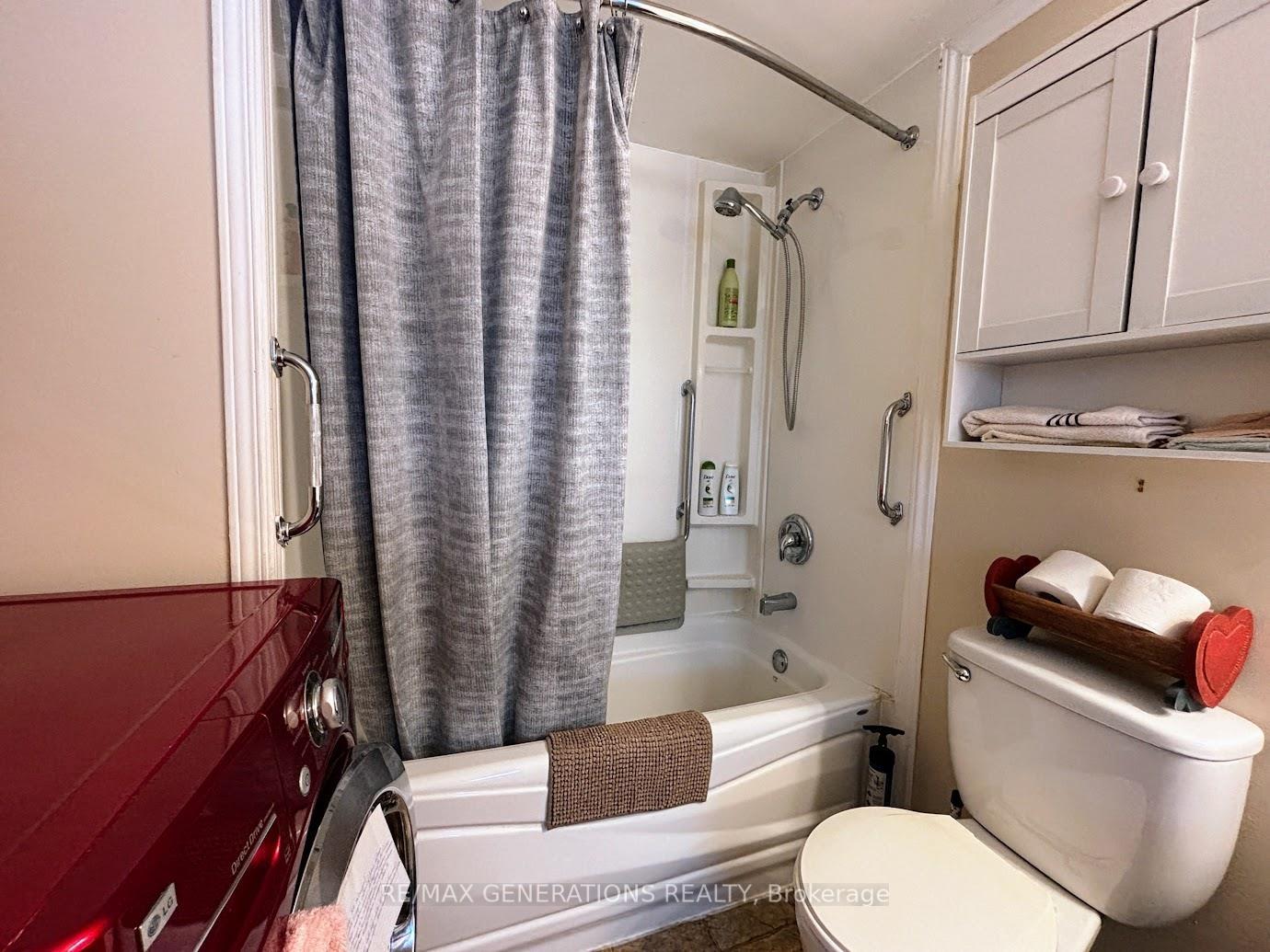 Photo 14 of 24 Jackson Crescent, Marathon — HOMEH