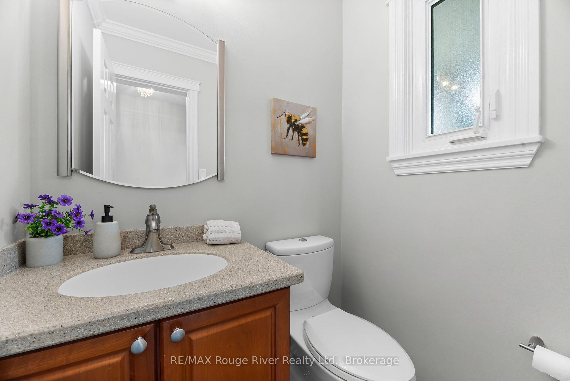 Photo 6 of 51 Lyndale Crescent, Clarington, Courtice — HOMEH