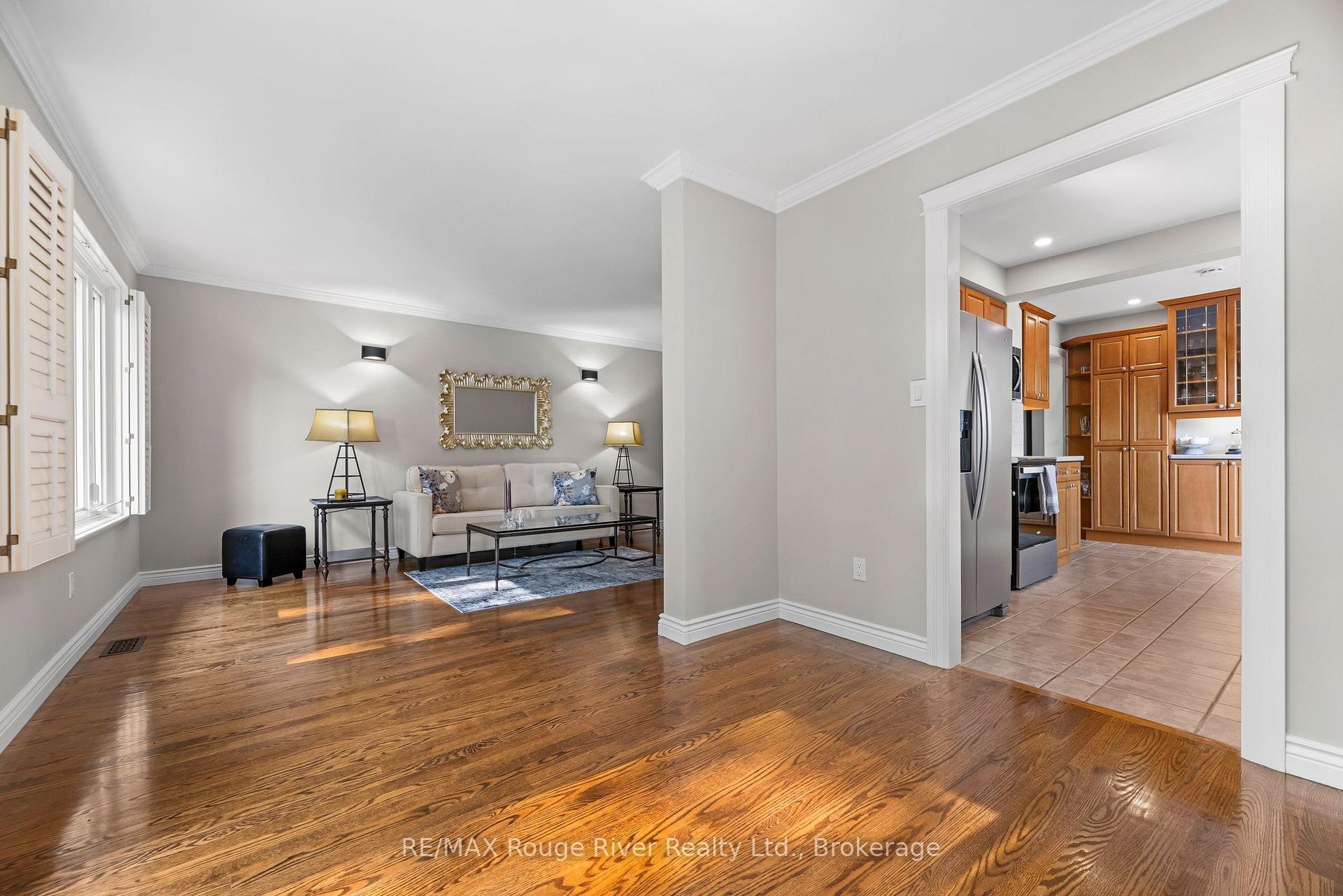 Photo 15 of 51 Lyndale Crescent, Clarington, Courtice — HOMEH