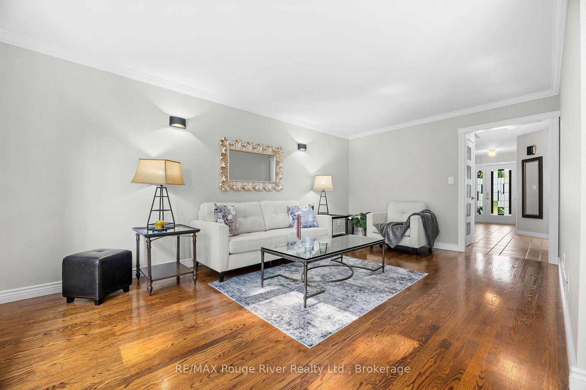 Photo 17 of 51 Lyndale Crescent, Clarington, Courtice — HOMEH