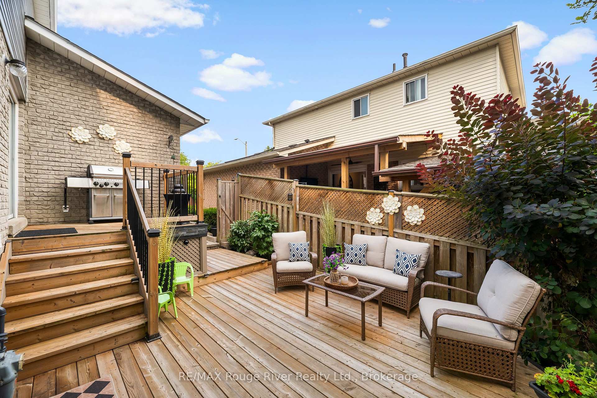 Photo 22 of 51 Lyndale Crescent, Clarington, Courtice — HOMEH