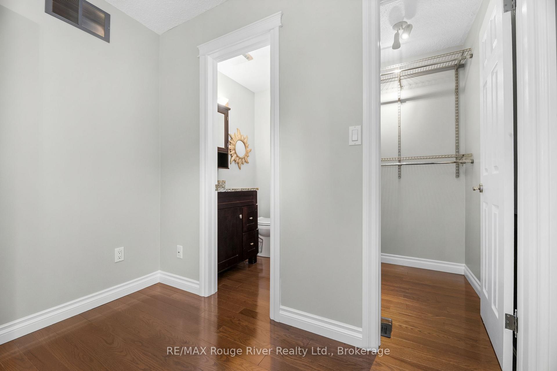 Photo 26 of 51 Lyndale Crescent, Clarington, Courtice — HOMEH