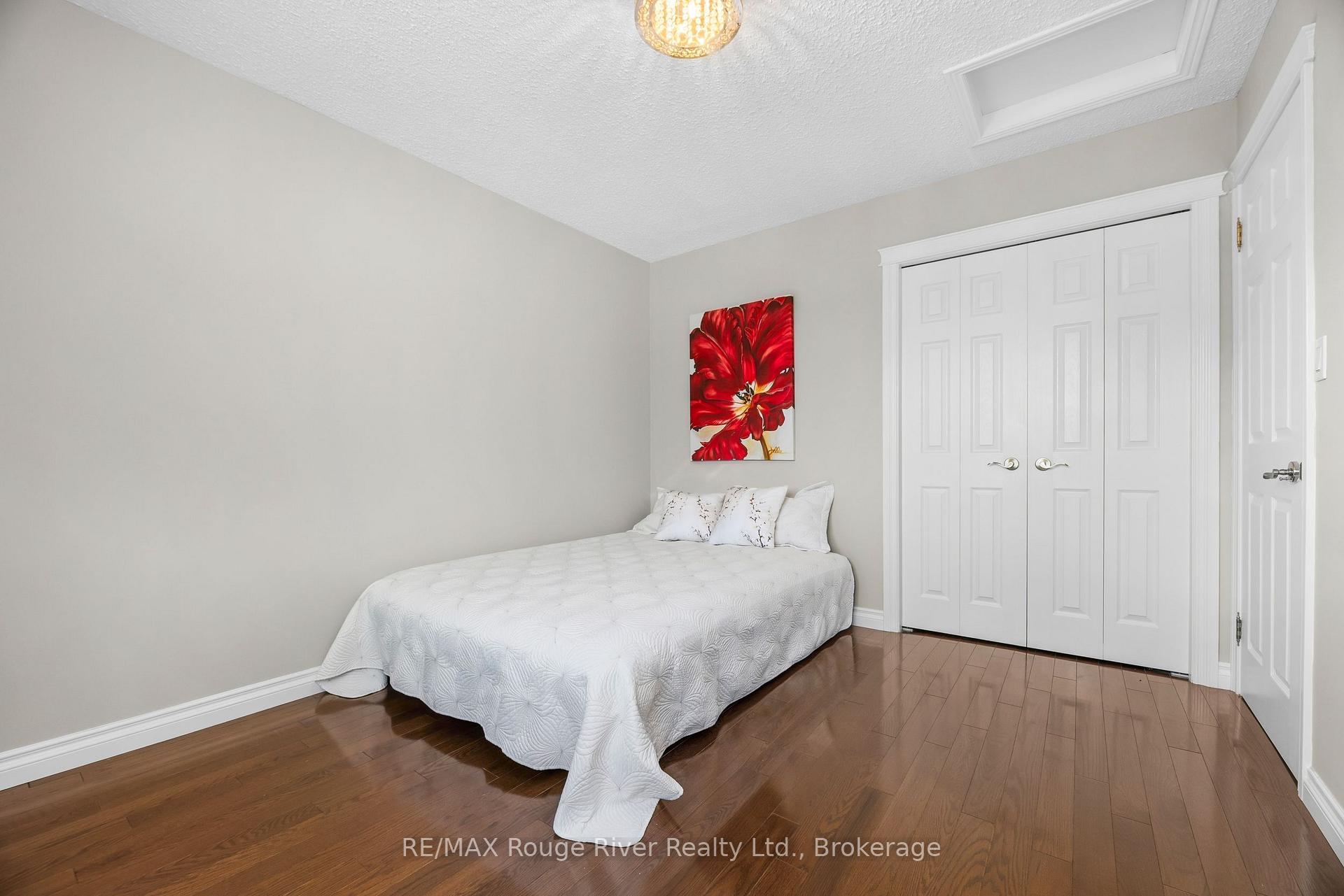 Photo 29 of 51 Lyndale Crescent, Clarington, Courtice — HOMEH