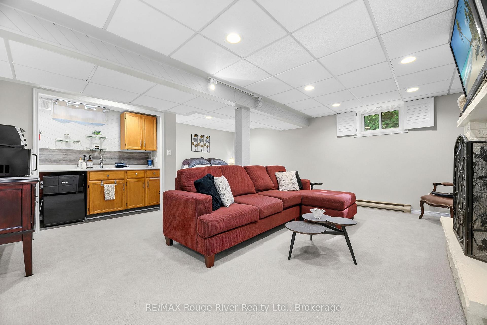 Photo 34 of 51 Lyndale Crescent, Clarington, Courtice — HOMEH