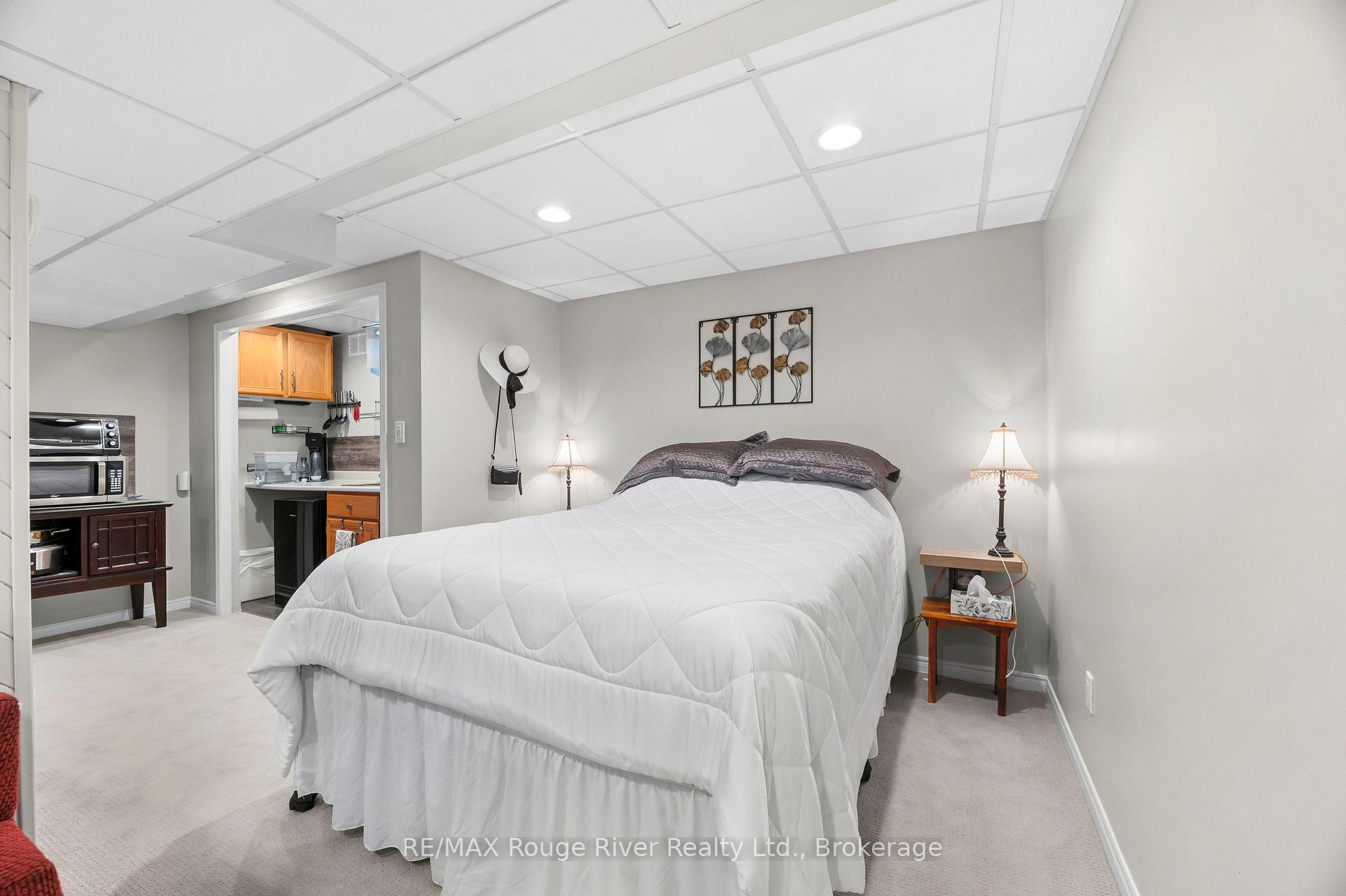 Photo 36 of 51 Lyndale Crescent, Clarington, Courtice — HOMEH