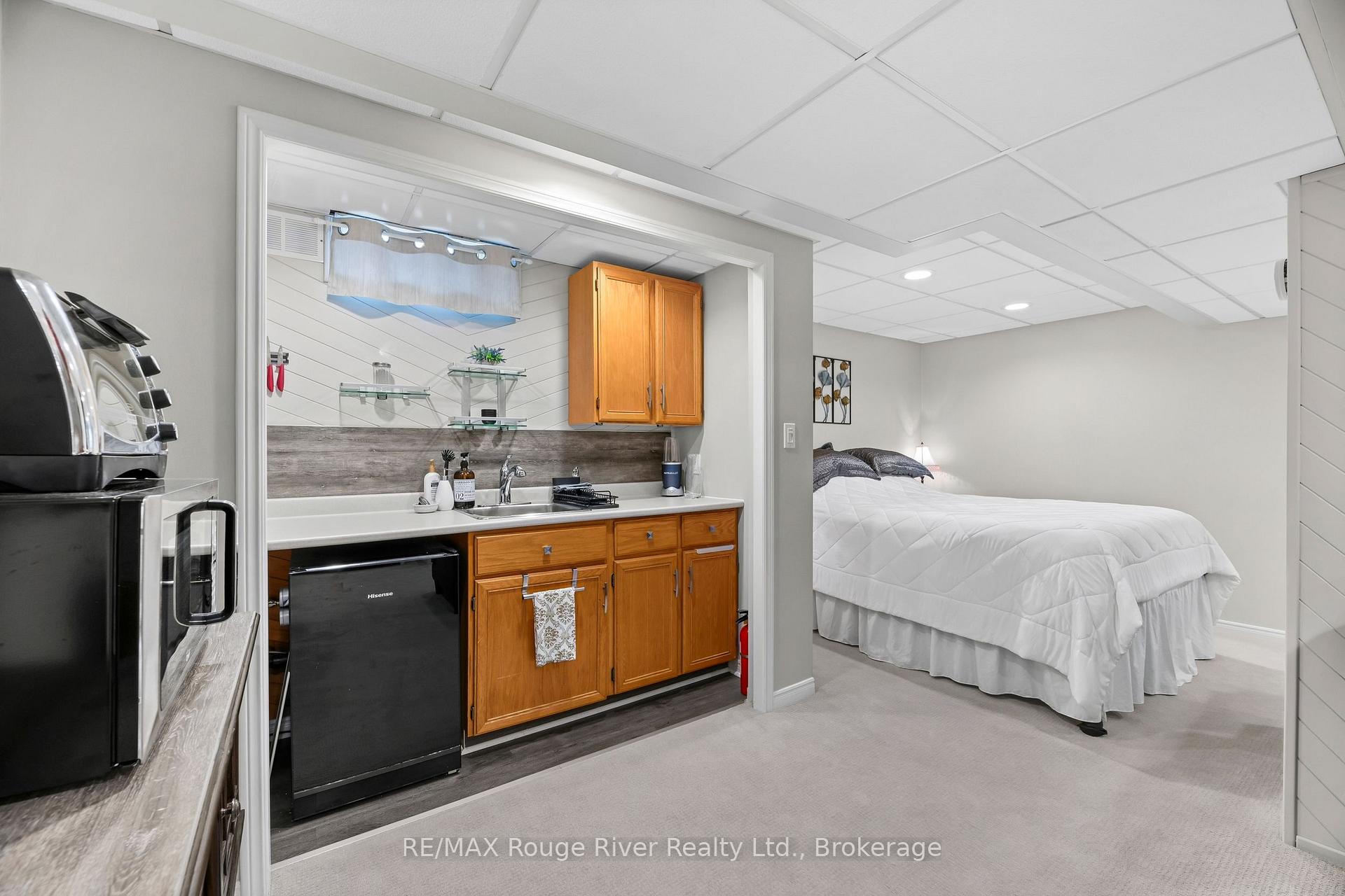 Photo 40 of 51 Lyndale Crescent, Clarington, Courtice — HOMEH