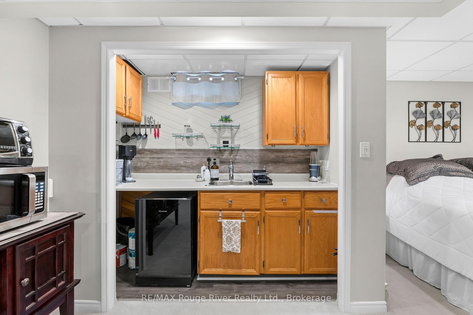 Photo 41 of 51 Lyndale Crescent, Clarington, Courtice — HOMEH