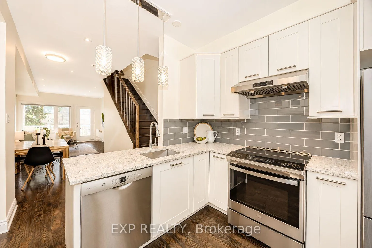 Photo 12 of 296 Cambridge Street N, Ottawa, West Centre Town — HOMEH