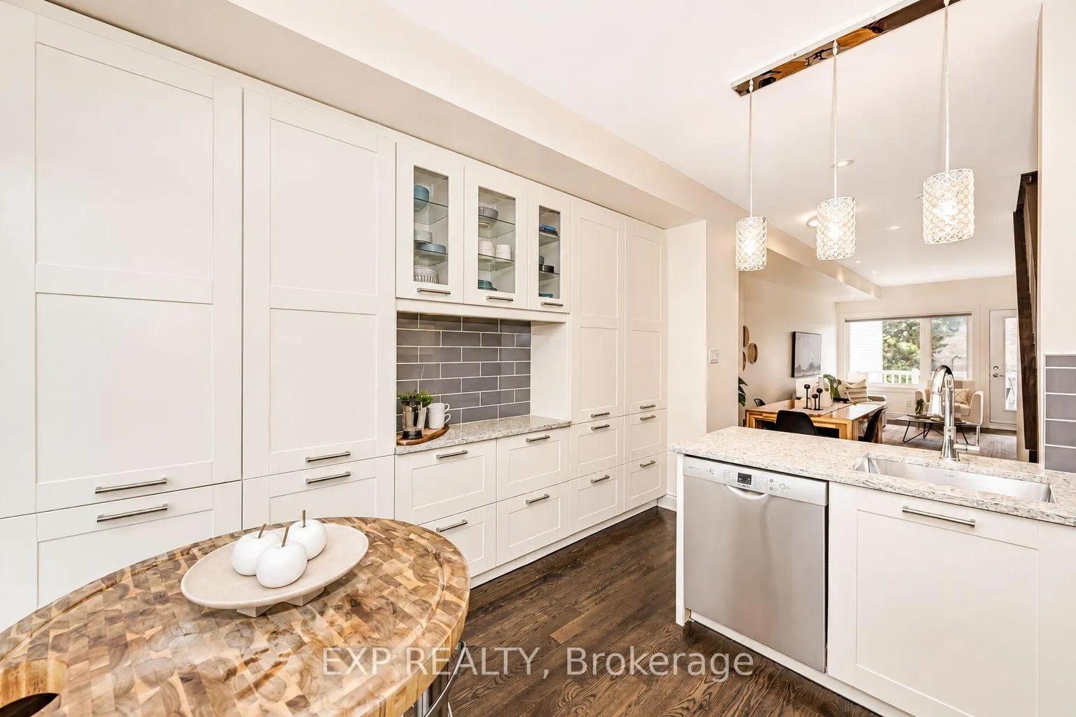 Photo 14 of 296 Cambridge Street N, Ottawa, West Centre Town — HOMEH