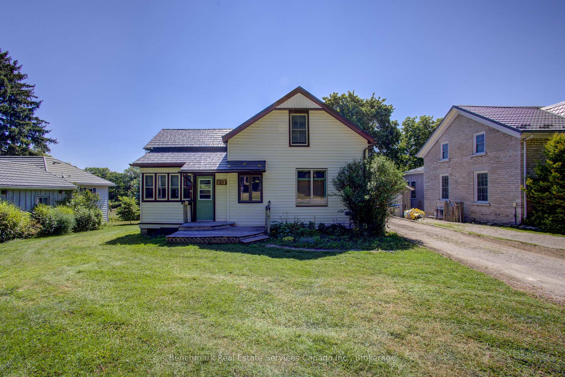 Photo 1 of 237 Thomas Street, St. Marys — HOMEH