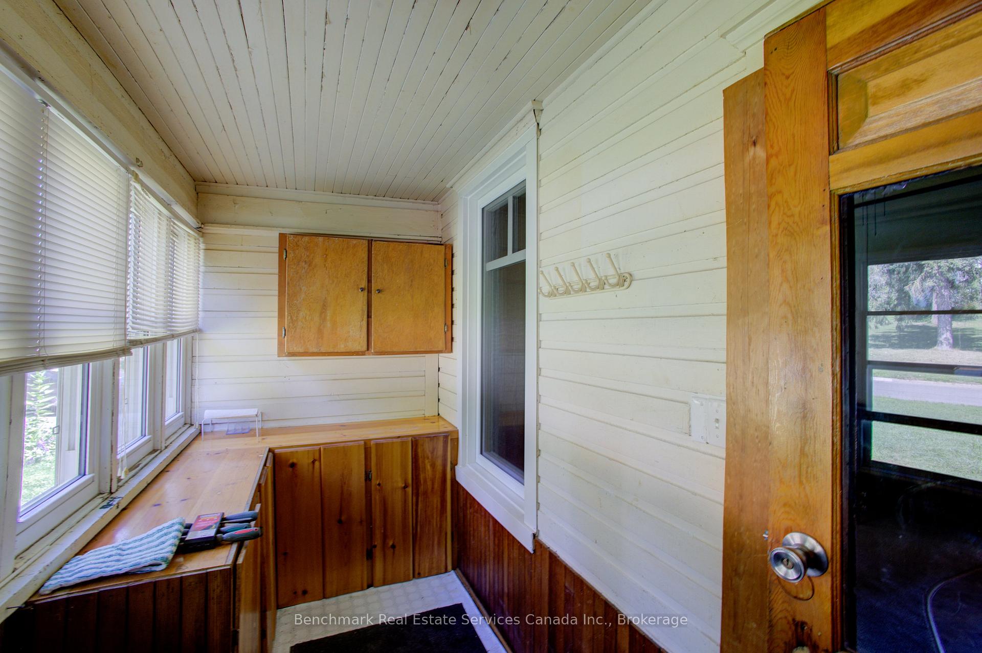 Photo 4 of 237 Thomas Street, St. Marys — HOMEH