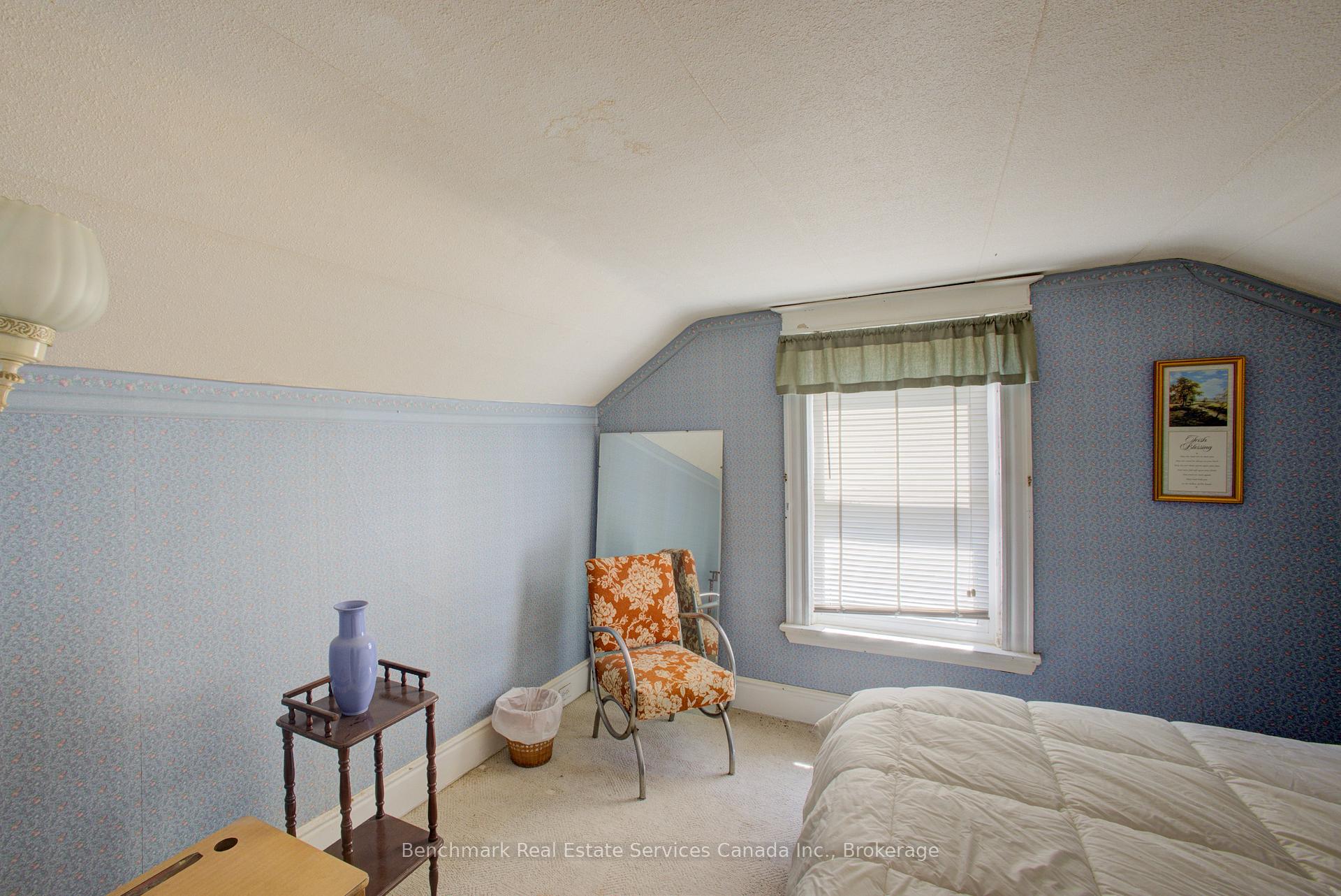 Photo 19 of 237 Thomas Street, St. Marys — HOMEH