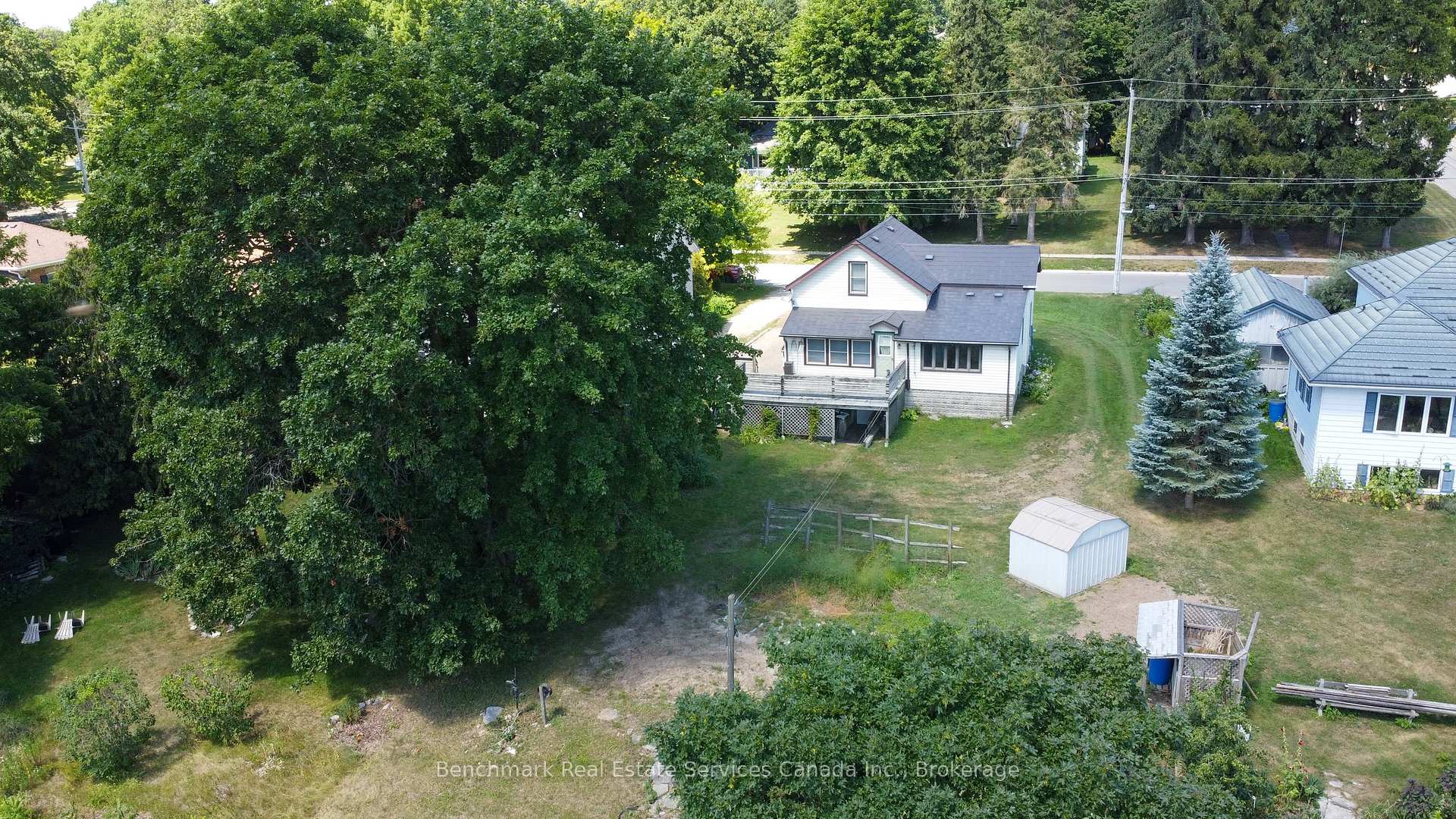 Photo 35 of 237 Thomas Street, St. Marys — HOMEH