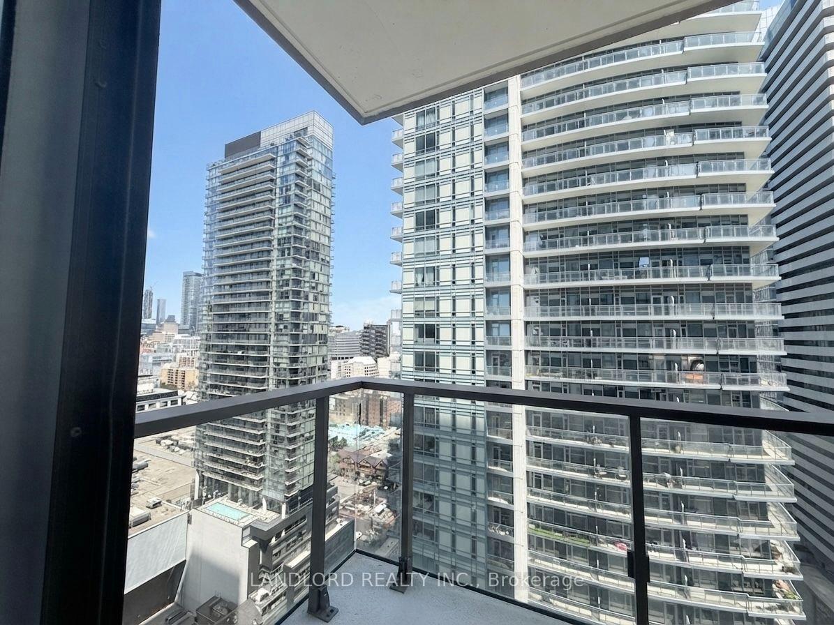 Photo 8 of Unit 2705, 8 Widmer Street, Toronto, Waterfront Communities — HOMEH