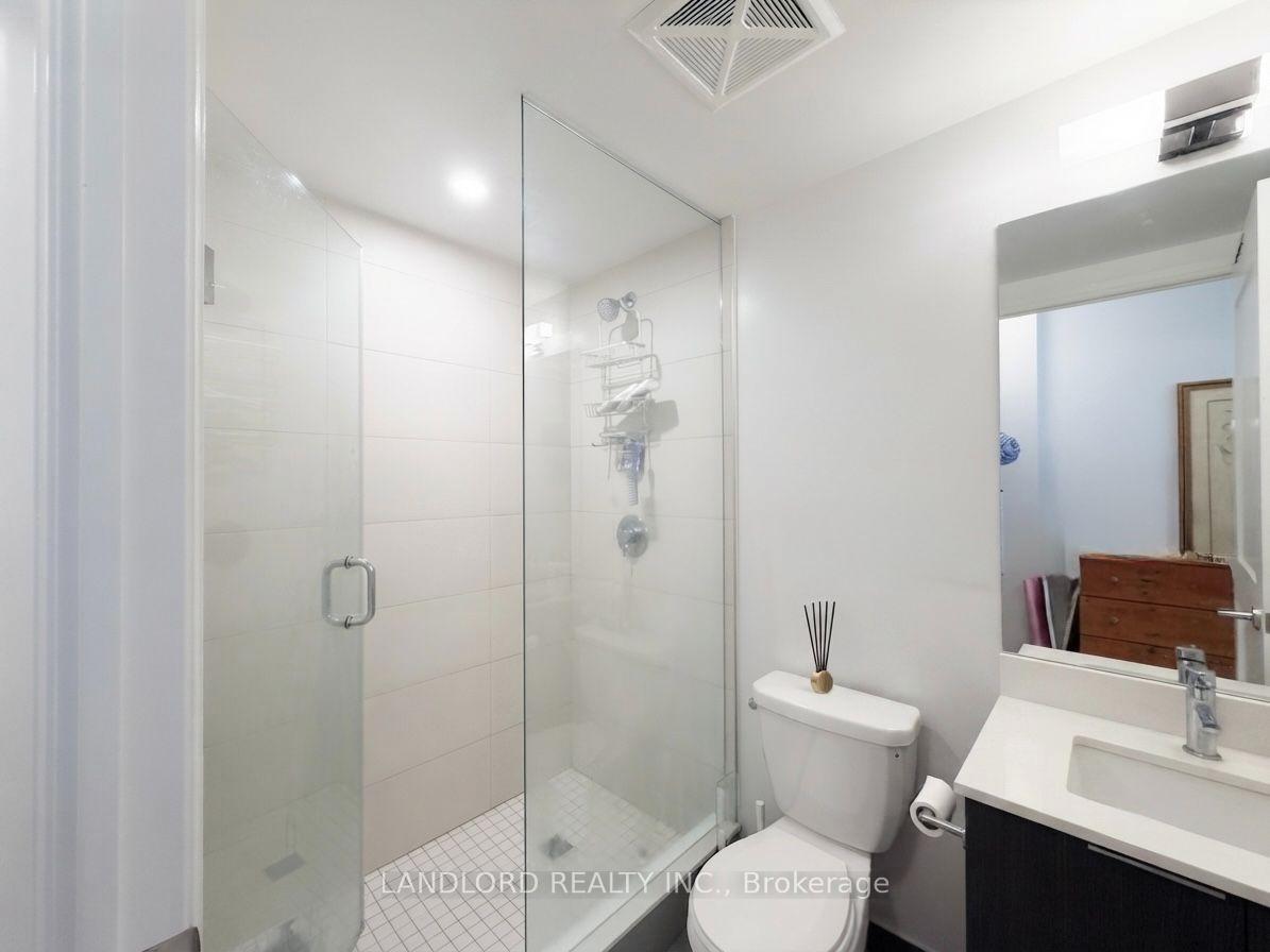 Photo 10 of Unit 2705, 8 Widmer Street, Toronto, Waterfront Communities — HOMEH