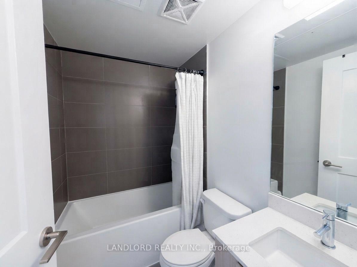 Photo 12 of Unit 2705, 8 Widmer Street, Toronto, Waterfront Communities — HOMEH