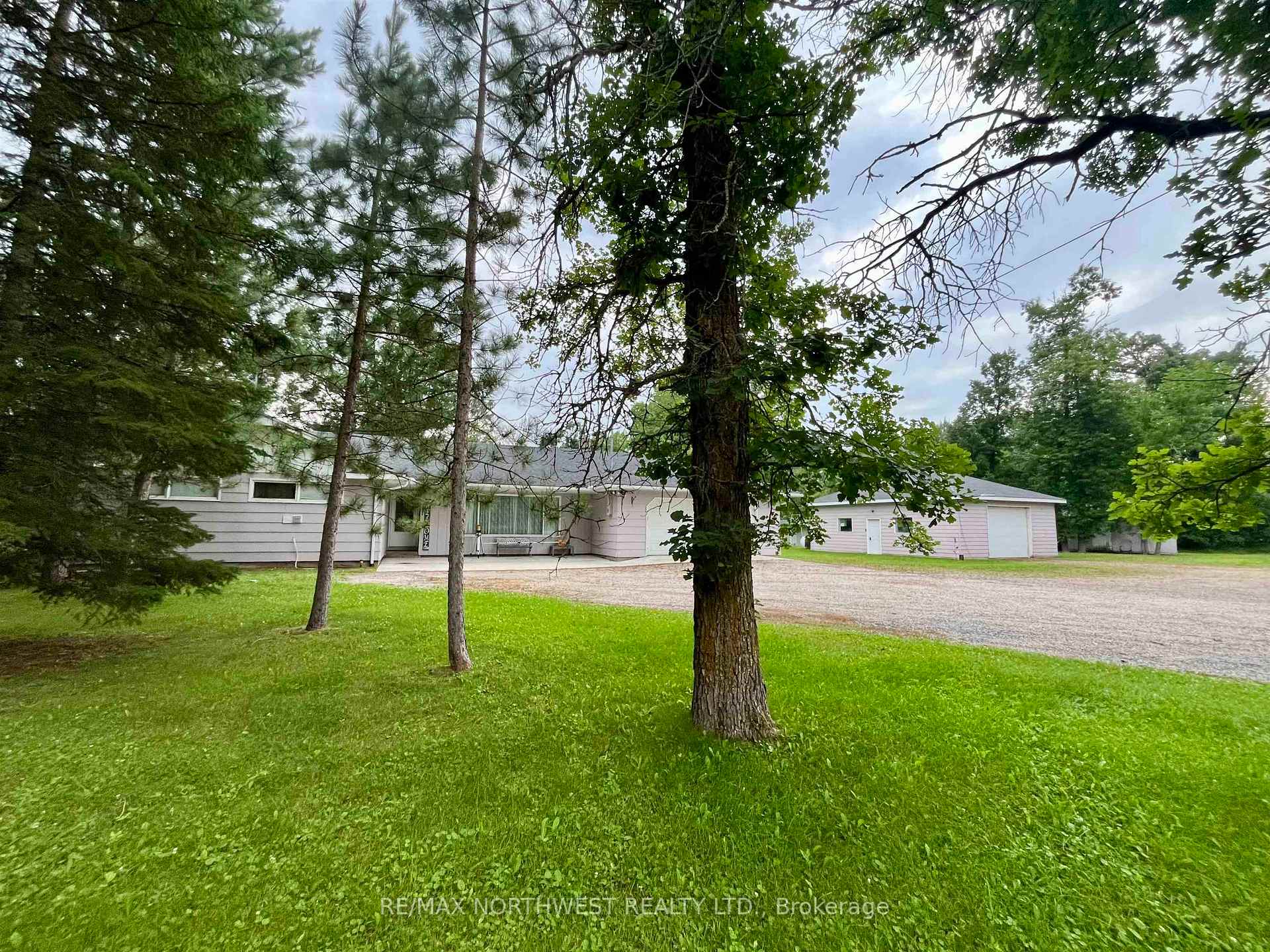 Photo 4 of 986 Hwy 11, Dawson — HOMEH