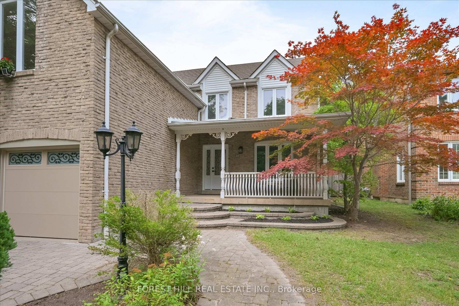 Photo 3 of 30 Pennock Crescent, Markham, Unionville — HOMEH