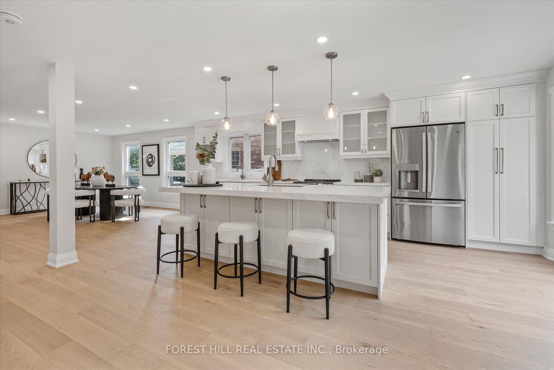 Photo 11 of 30 Pennock Crescent, Markham, Unionville — HOMEH