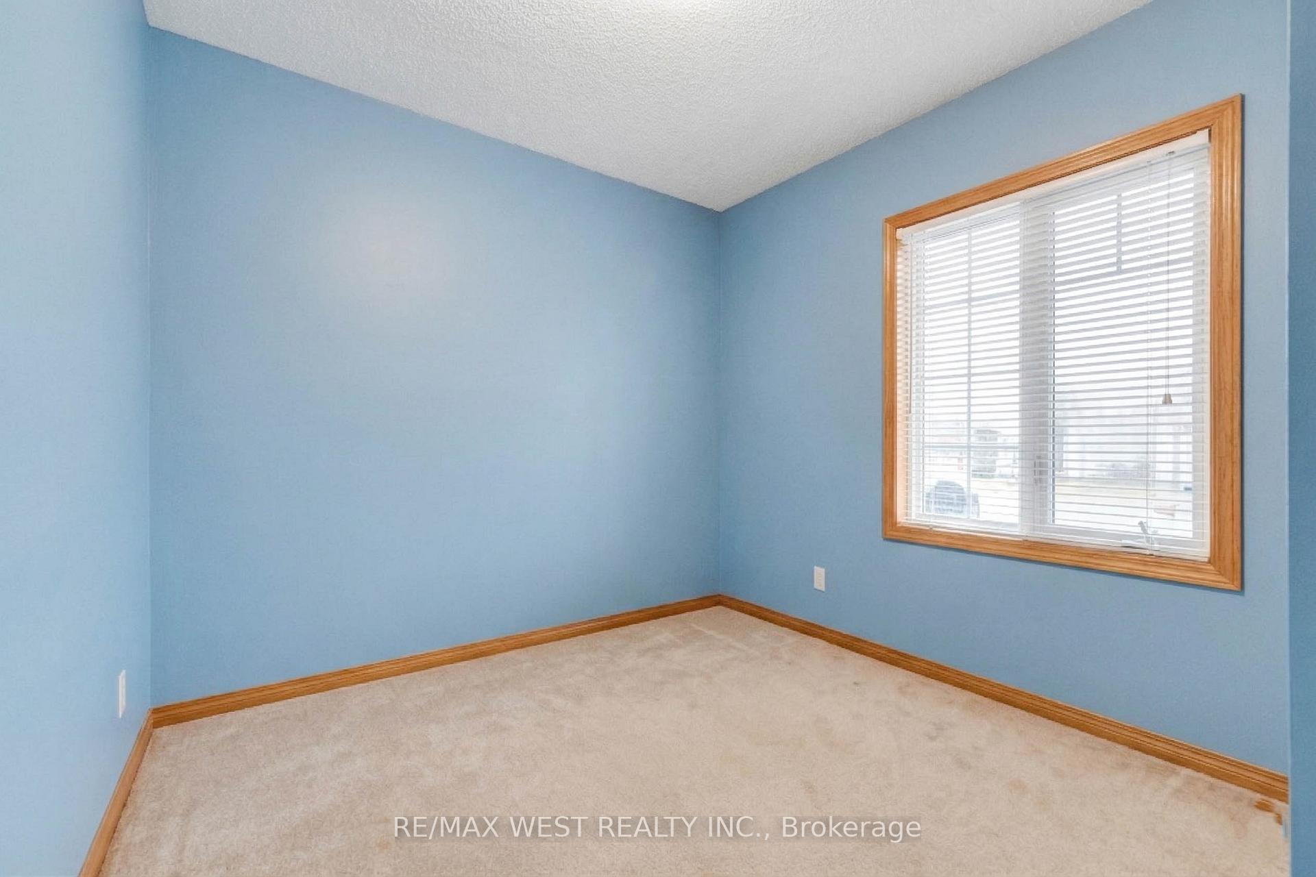 Photo 8 of 1518 Cawthra Road, Mississauga, Mineola — HOMEH