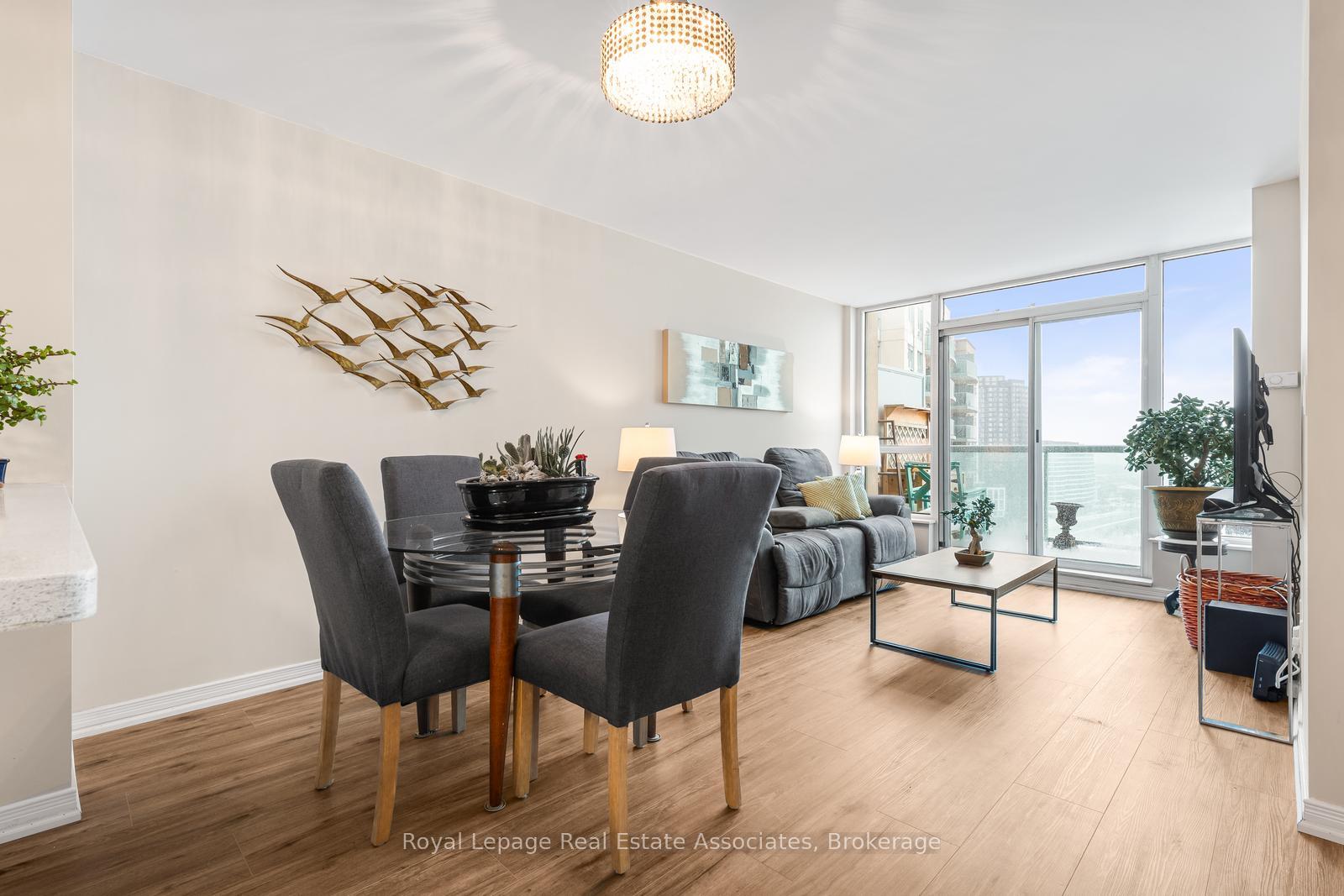 Photo 9 of Unit PH7, 2565 Erin Centre Boulevard, Mississauga, Central Erin Mills — HOMEH