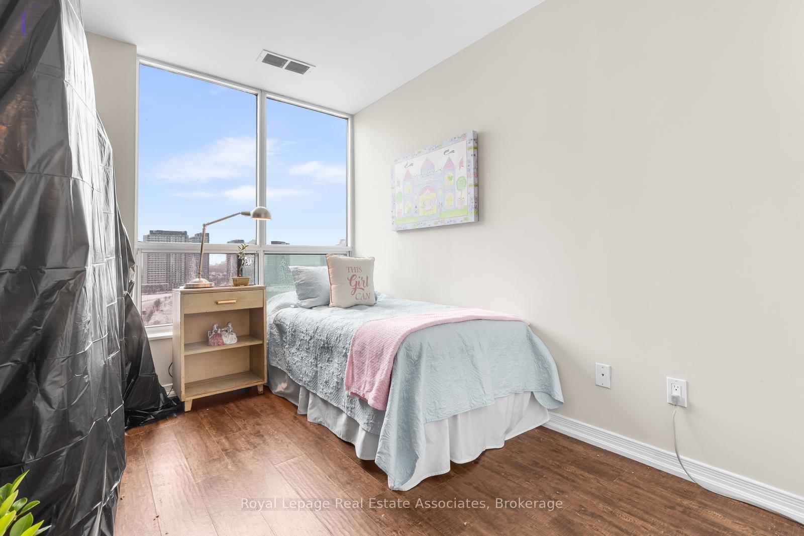 Photo 16 of Unit PH7, 2565 Erin Centre Boulevard, Mississauga, Central Erin Mills — HOMEH