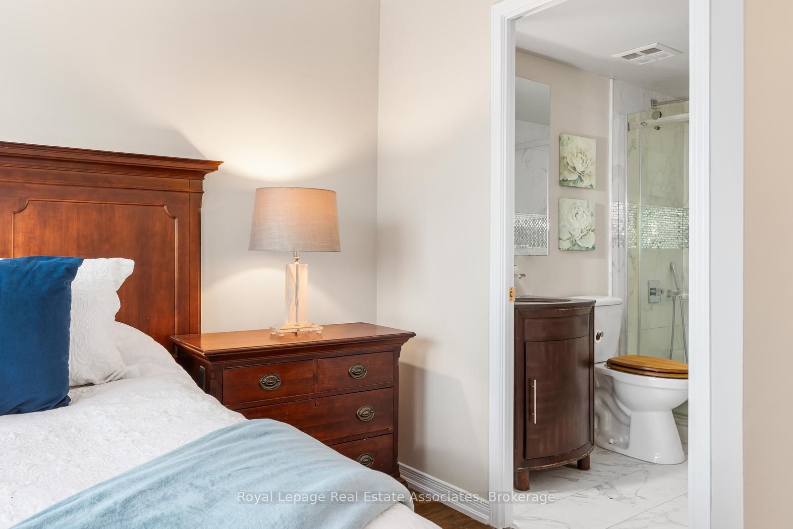 Photo 22 of Unit PH7, 2565 Erin Centre Boulevard, Mississauga, Central Erin Mills — HOMEH