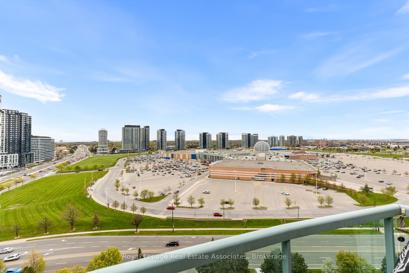 Photo 24 of Unit PH7, 2565 Erin Centre Boulevard, Mississauga, Central Erin Mills — HOMEH