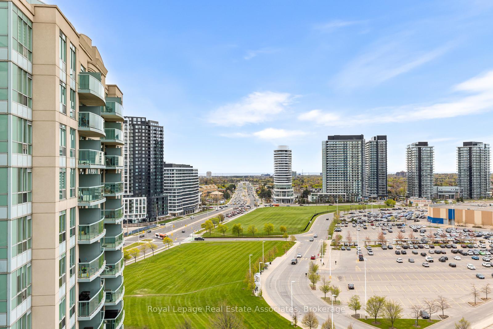 Photo 25 of Unit PH7, 2565 Erin Centre Boulevard, Mississauga, Central Erin Mills — HOMEH