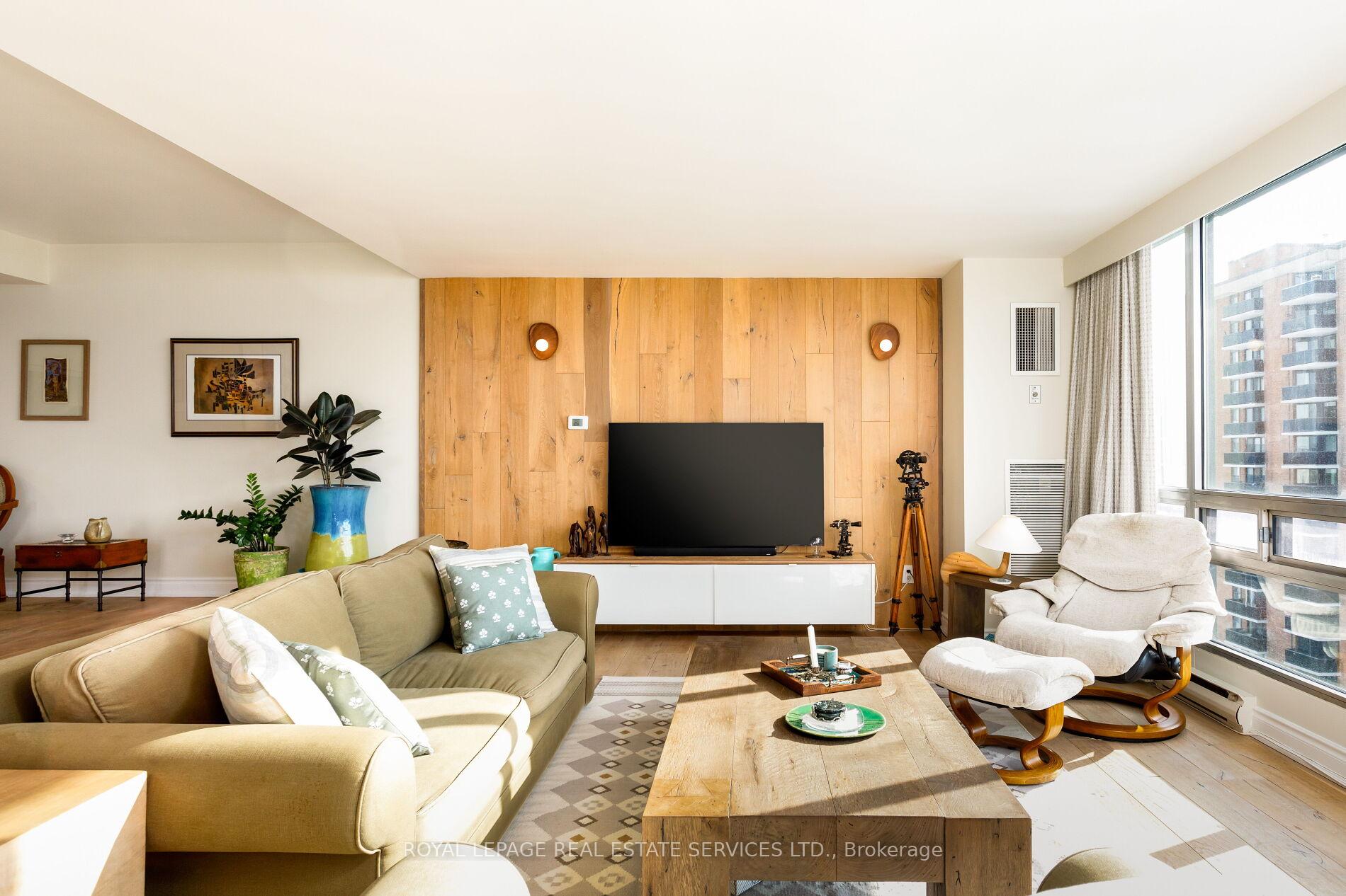 Photo 8 of Unit 1401, 2180 Marine Drive, Oakville, Bronte — HOMEH
