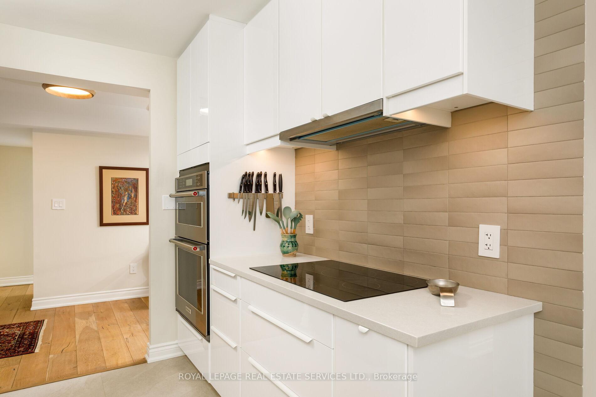 Photo 22 of Unit 1401, 2180 Marine Drive, Oakville, Bronte — HOMEH