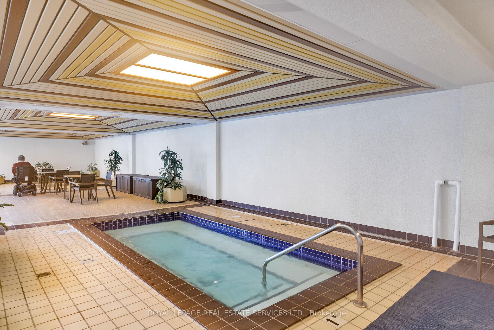 Photo 38 of Unit 1401, 2180 Marine Drive, Oakville, Bronte — HOMEH