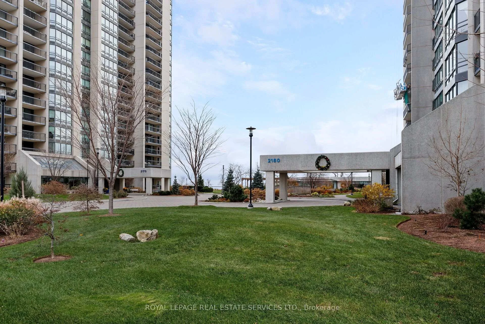 Photo 50 of Unit 1401, 2180 Marine Drive, Oakville, Bronte — HOMEH