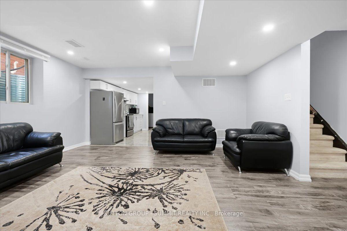 Photo 30 of 426 Bessborough Drive, Milton, Harrison — HOMEH