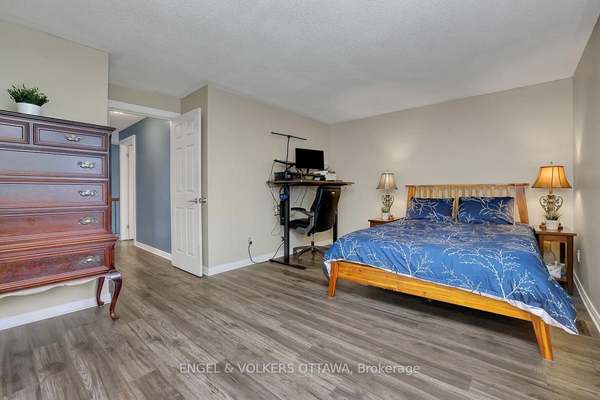 Photo 27 of 1844 Prestwick Drive, Ottawa, Queenswood Heights South — HOMEH
